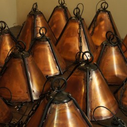 handgemaakte koperen barlampen